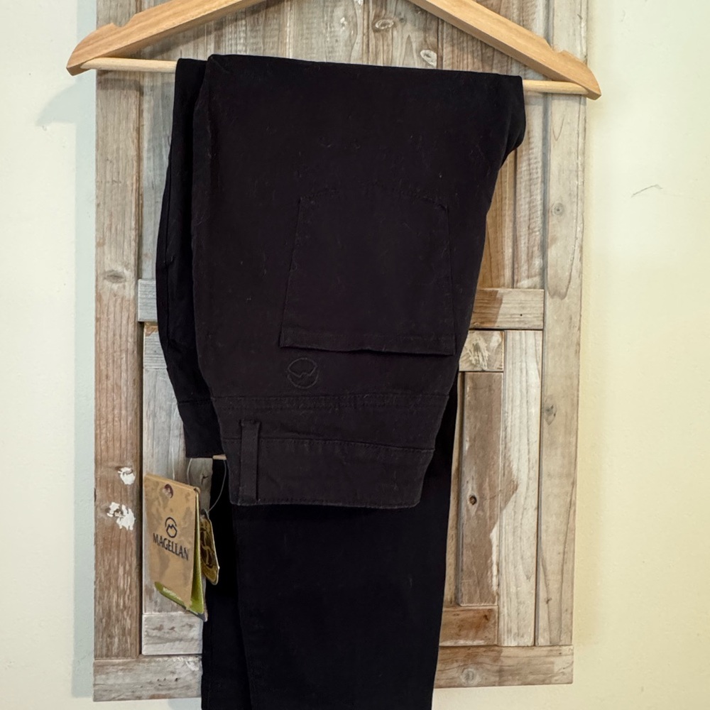 Women's Magellan Outdoors Black Cargo Pants Full-Length